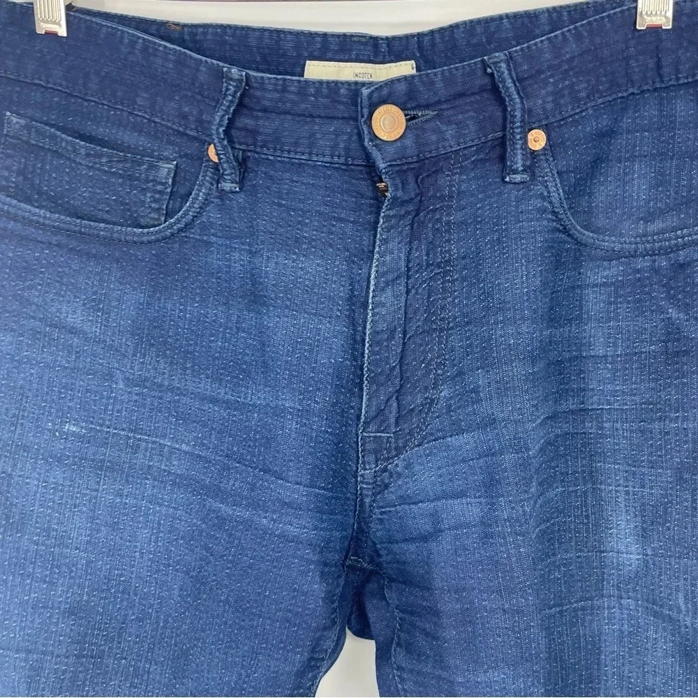 Incotex Cinque indigo denim jeans.  Waist 32.  Slim sky